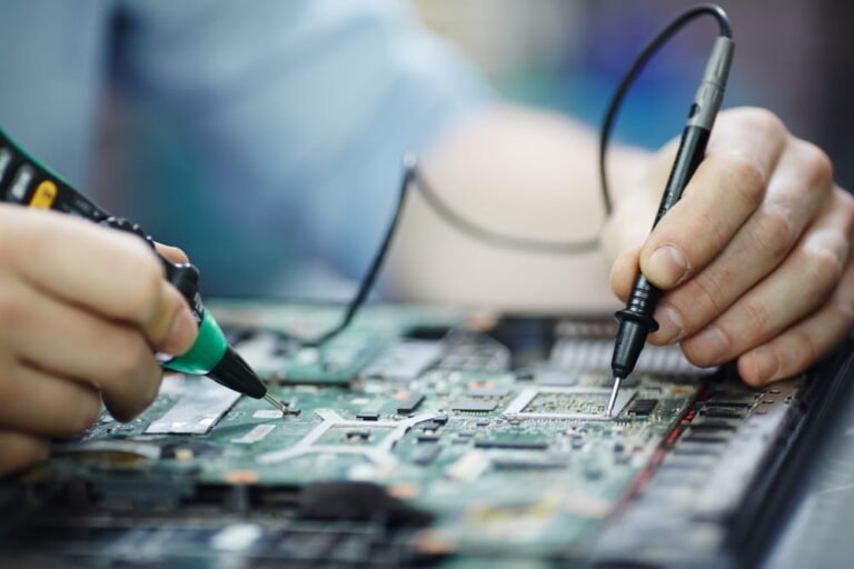 Reparación de hardware